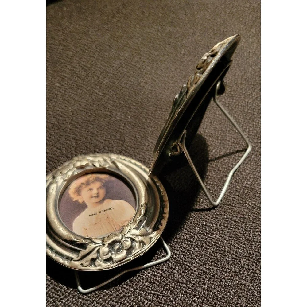 Set of 2 Ornate Folding Double Oval Metal Photo Frames, Silver Tone